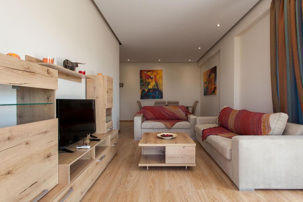 Modern Apt In Glyfada A Breath Away From The Sea - The View Aten Exteriör bild