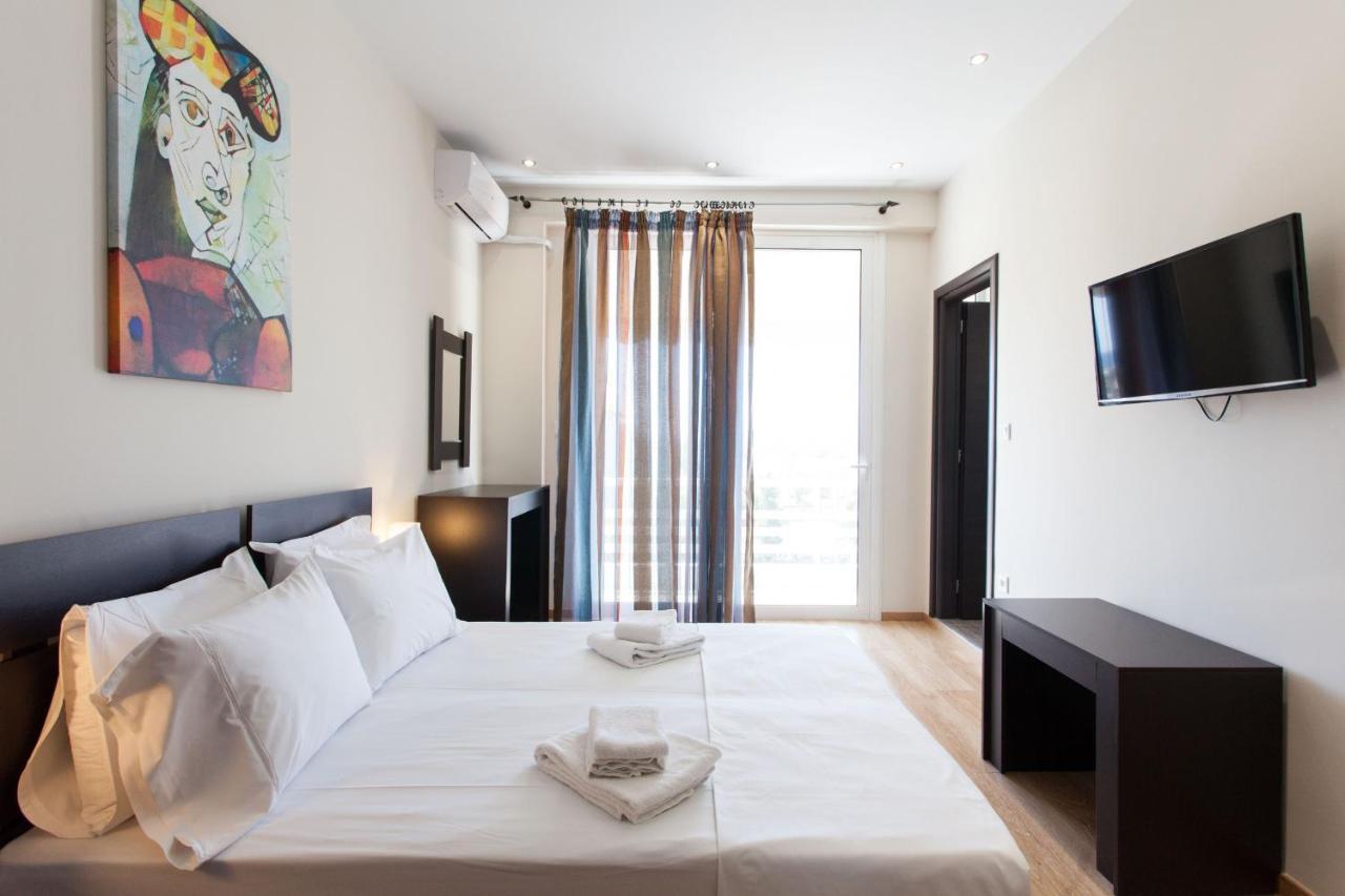 Modern Apt In Glyfada A Breath Away From The Sea - The View Aten Exteriör bild