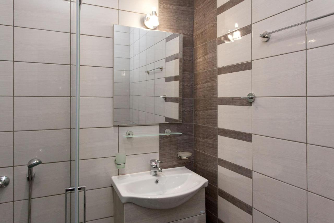 Modern Apt In Glyfada A Breath Away From The Sea - The View Aten Exteriör bild