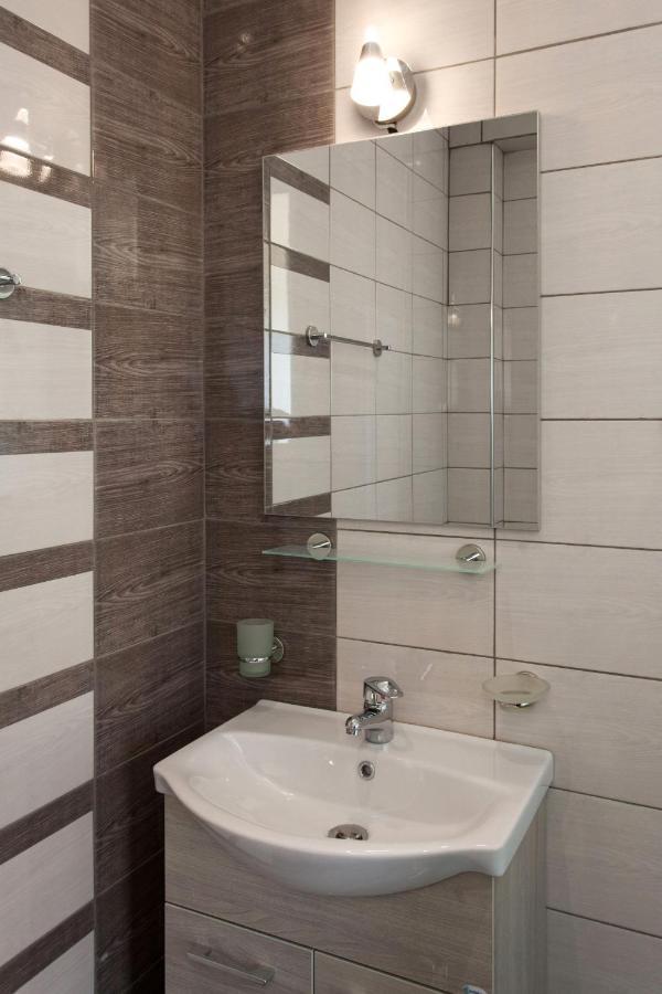 Modern Apt In Glyfada A Breath Away From The Sea - The View Aten Exteriör bild