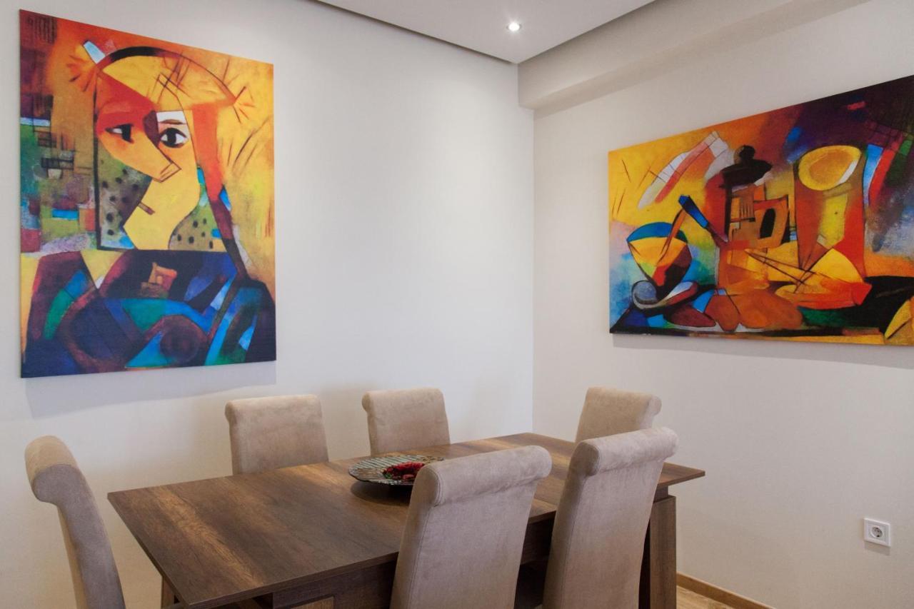 Modern Apt In Glyfada A Breath Away From The Sea - The View Aten Exteriör bild