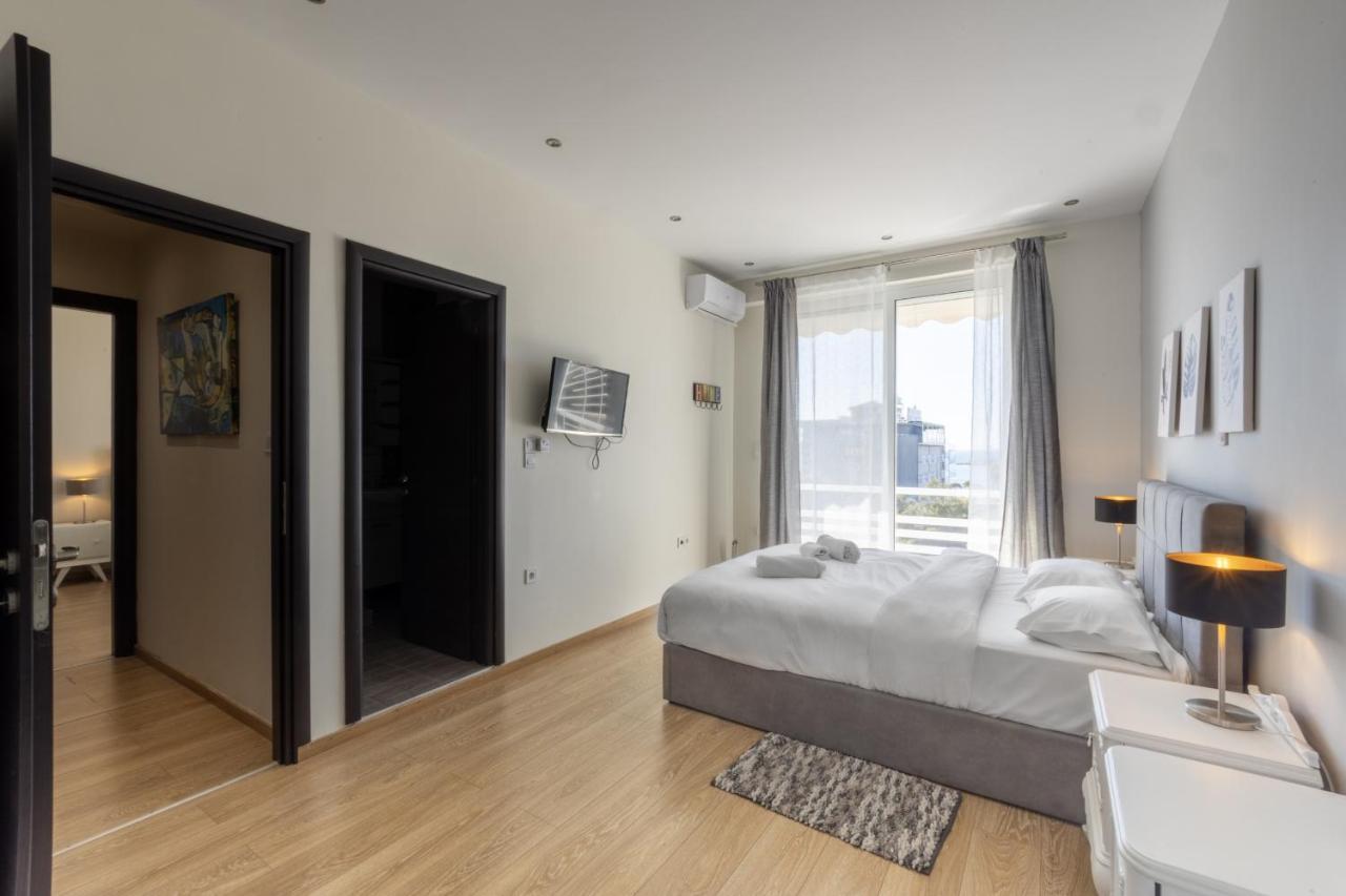 Modern Apt In Glyfada A Breath Away From The Sea - The View Aten Exteriör bild